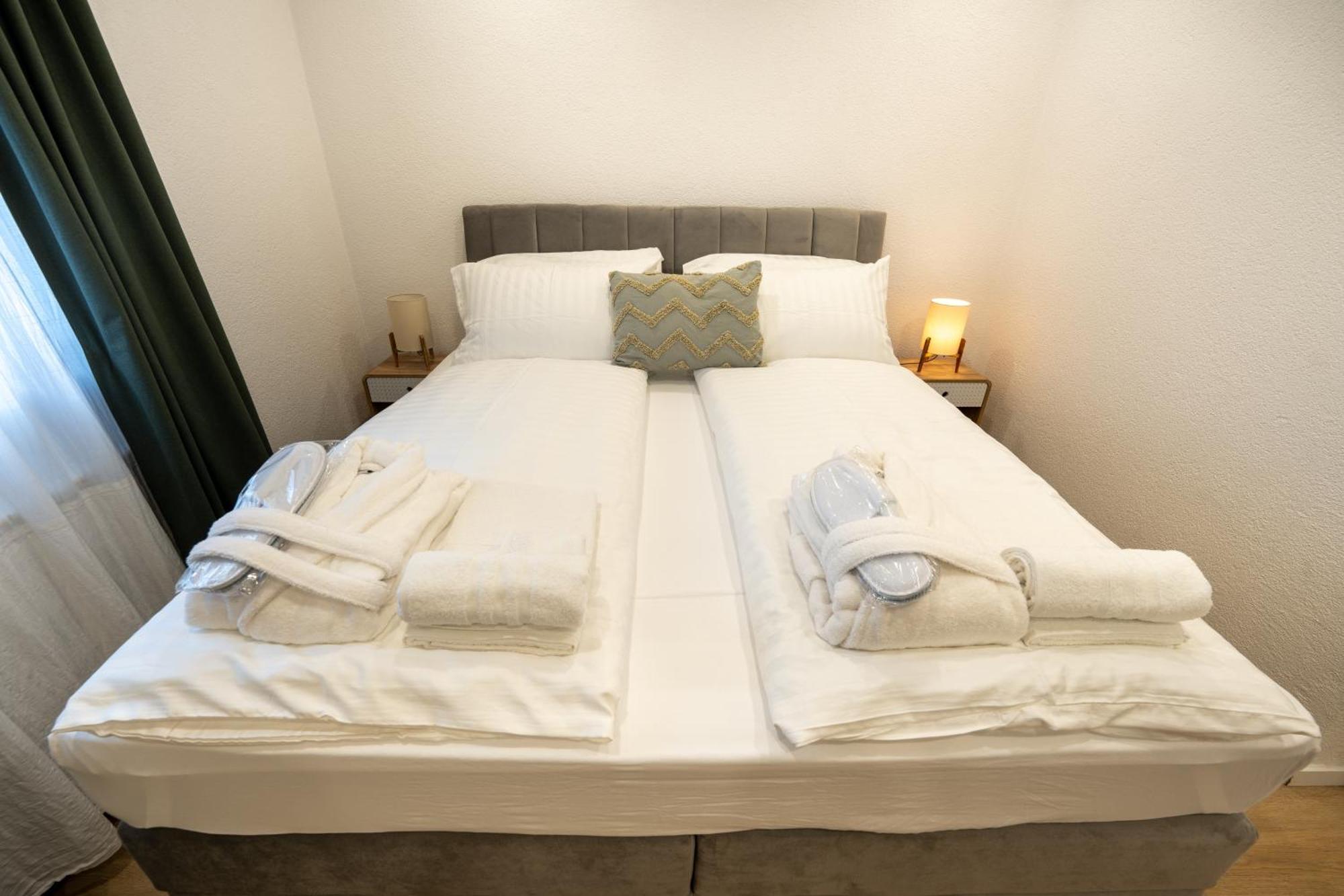 Hotel Maslina Seget  Zewnętrze zdjęcie