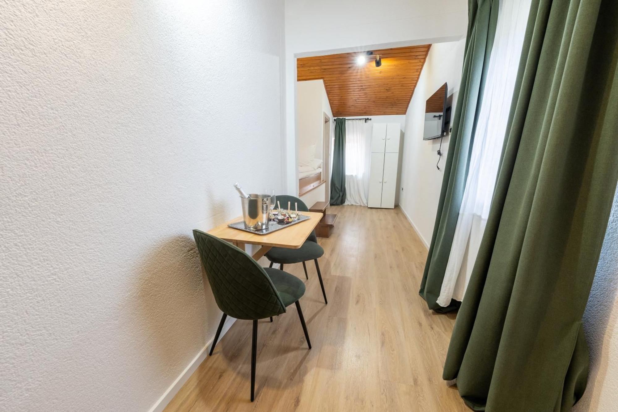 Hotel Maslina Seget  Zewnętrze zdjęcie